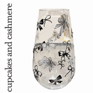 Cupcakes & Cashmere Bows & Ribbon Vase